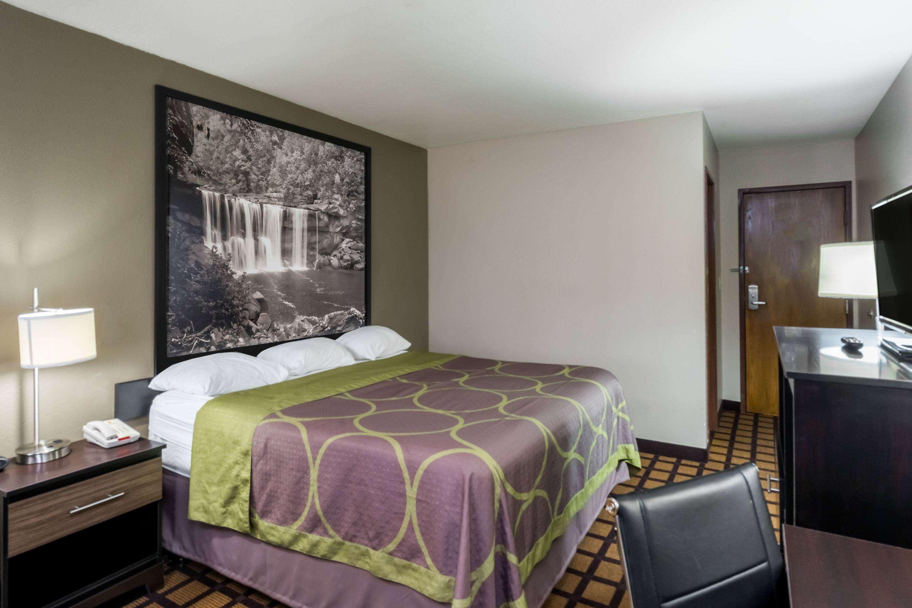 Super 8 By Wyndham Munfordville Ky Exterior foto